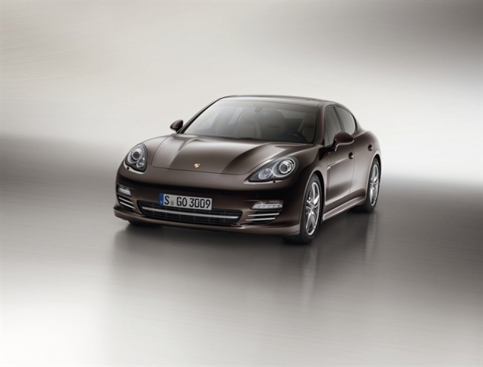 Ny Porsche Panamera Platinum Edition 